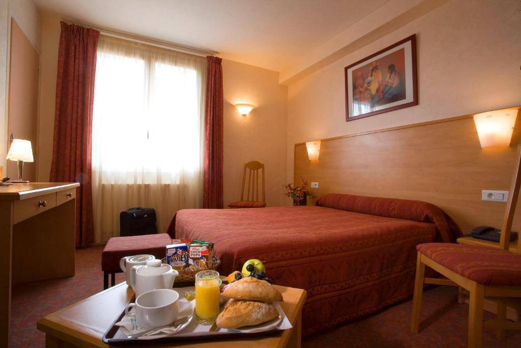 Hotel Chambord Vichy Eksteriør billede