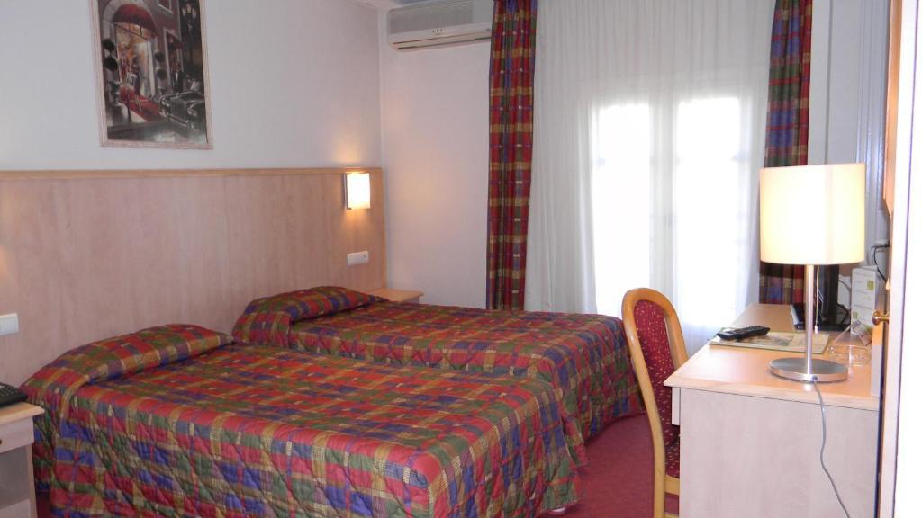 Hotel Chambord Vichy Værelse billede