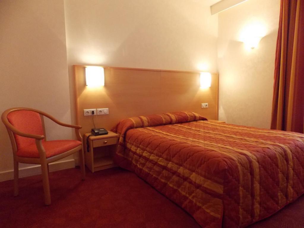 Hotel Chambord Vichy Værelse billede