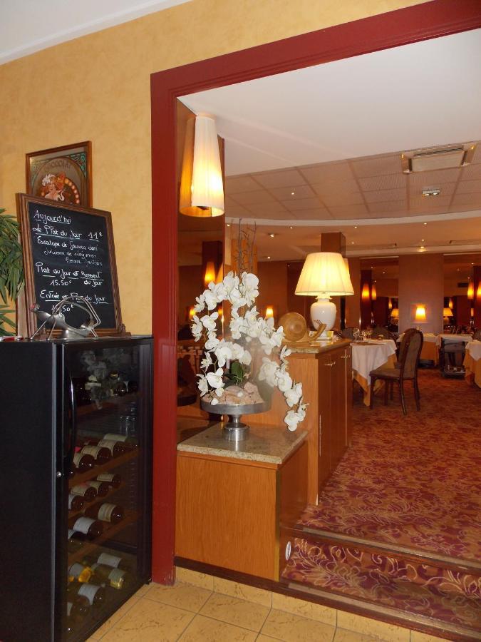 Hotel Chambord Vichy Eksteriør billede