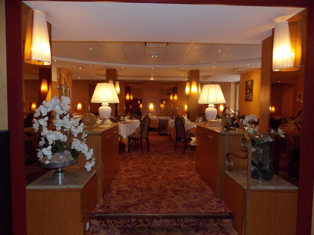 Hotel Chambord Vichy Eksteriør billede